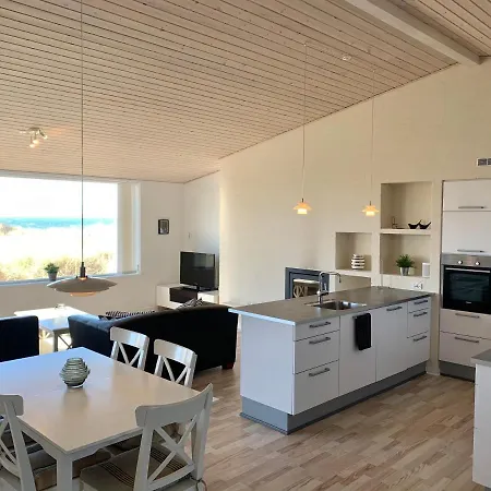 Laeso Strand Holiday home *